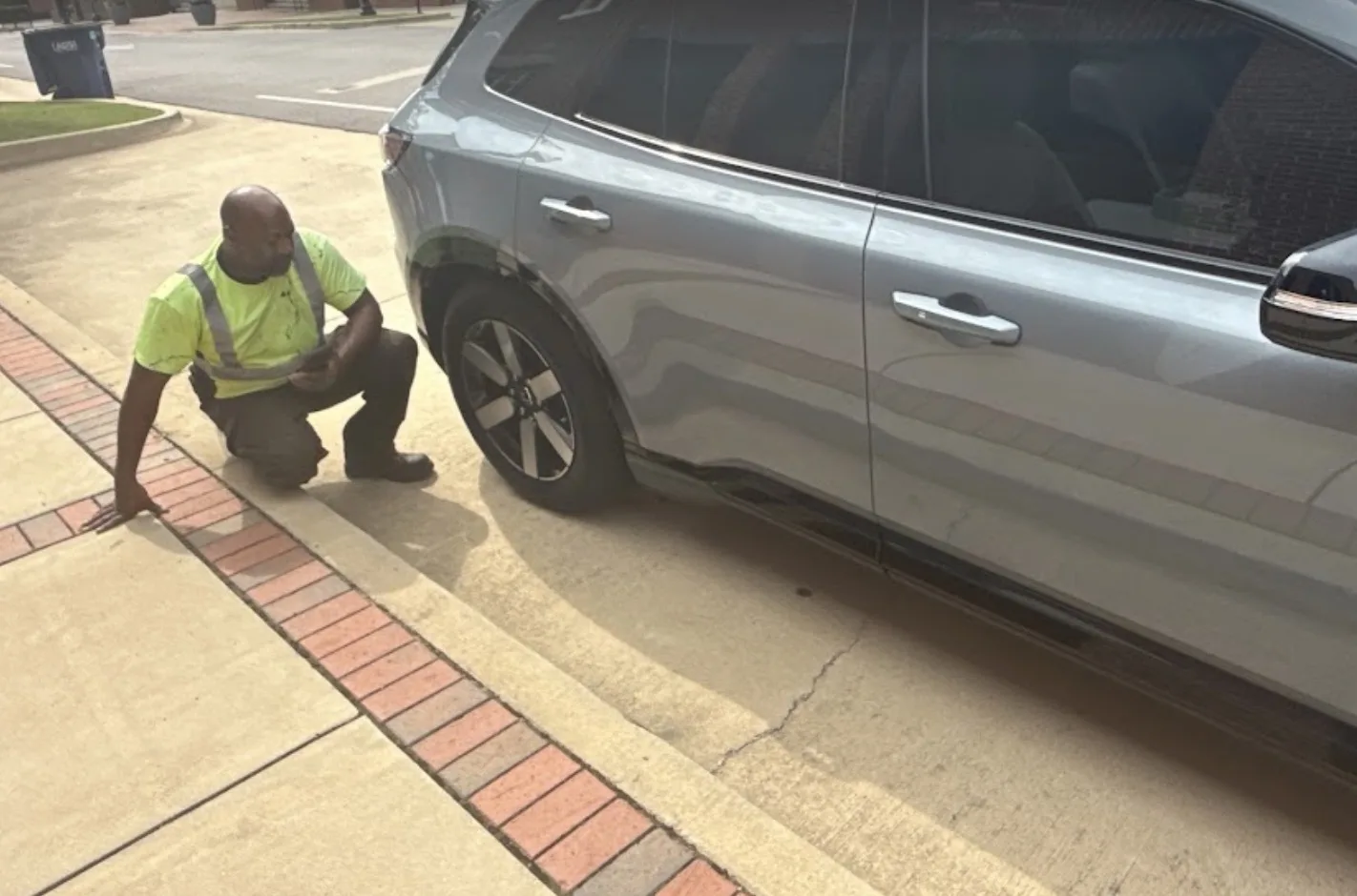 Johnny Wayne Spears, Jr. on a roadside service call in Oxford, Alabama